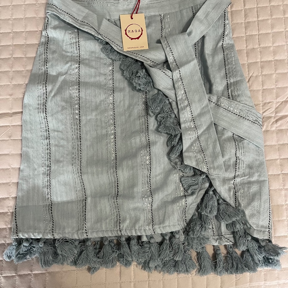 RAGA hassle skirt - NWT